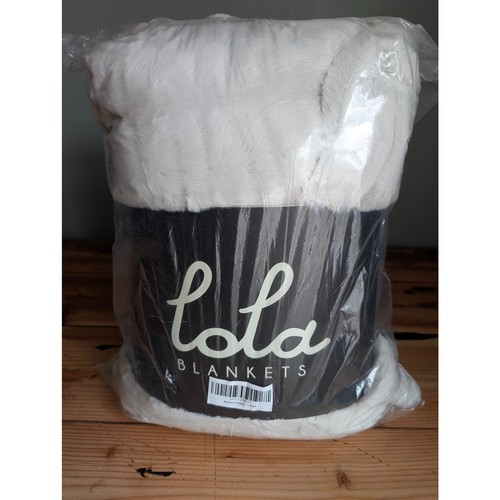 Lola soft blanket large - blanket,