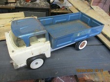 Tri-ang Metal Hi-Way Truck