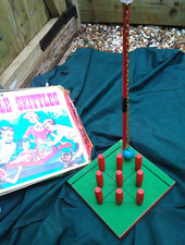Vintage skittle pub bar table skittles game Chad valley skittles