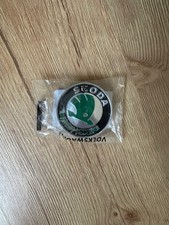 ORIGINAL New SKODA CENTRE CAP