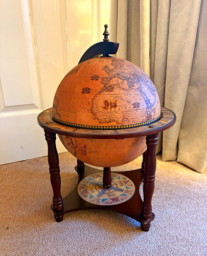 Vintage free standing - free,