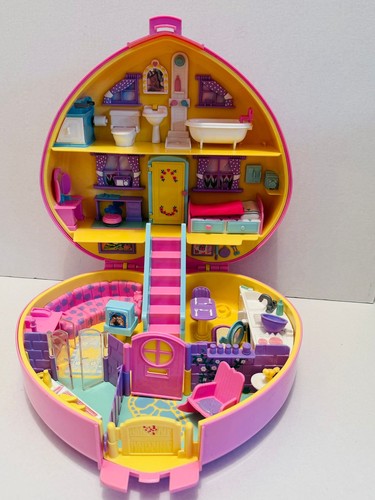 Lucy locket polly - lucy, pocket