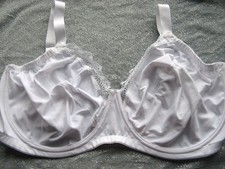 Marks & Spencer 38H white underwired, soft feel,  smooth cup bra NEW