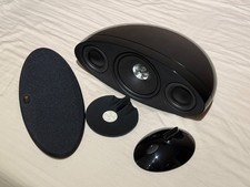 KEF HTC3001SE Centre Speaker Piano Black Gloss with Wall Mount Bracket Excellent