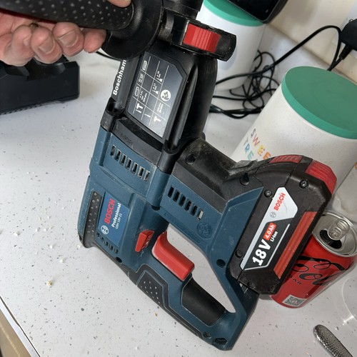 Bosch gbh 18v cordless - bosch,