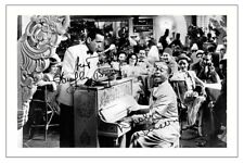 HUMPHREY BOGART & DOOLEY