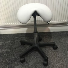 Barber Chair Beauty Salon Hair Styling Hairdresser Makeup Saddle Stool White