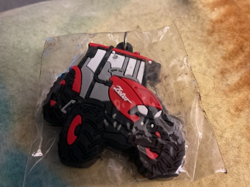 New zetor key ring - key,