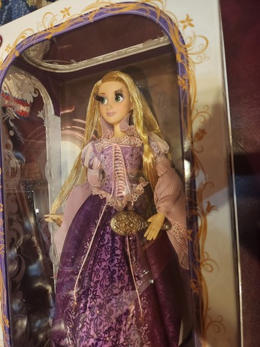 Disney store rapunzel - disney,
