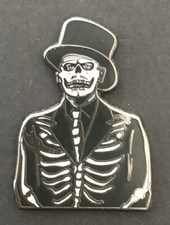 James bond 007 pin - pin, badge