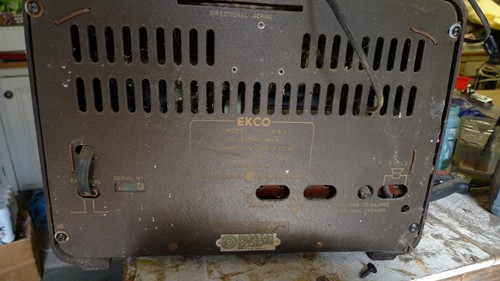 Old vintage valve radio