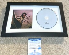 SELENA GOMEZ SIGNED RARE CD