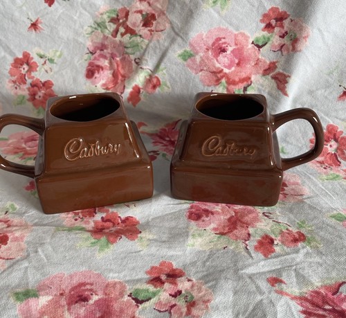 Pair cadbury chocolate - of,
