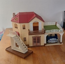 Sylvanian Families Maple Manor