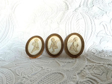 Set 3 Vintage  Composition