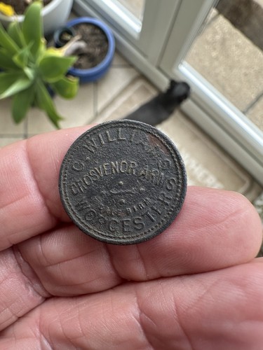 Old pub token - pub,