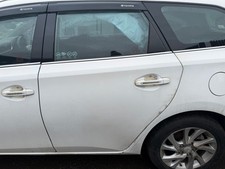 TOYOTA AURIS MK2 FL (ZWE186)