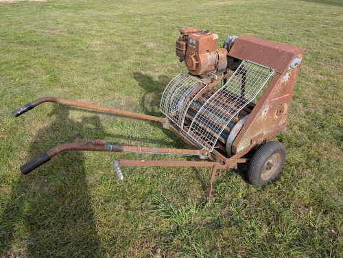 Pattisson lawn turf aerator