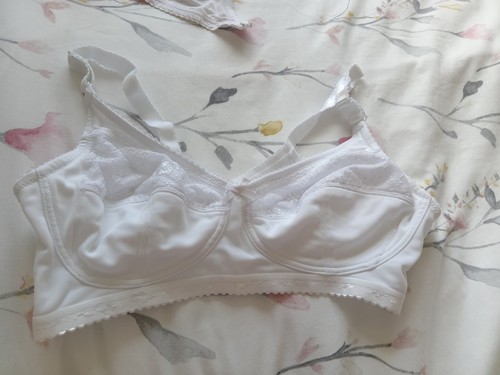 Ladies bra used - bra, tu