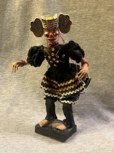 Vtg handcrafted inch wooden - vtg,
