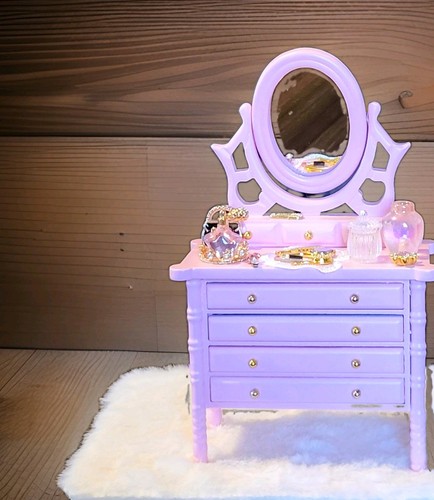 Miniature dolls house wooden - dolls,