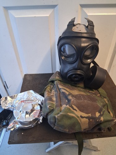 British army s10 gas mask - army,