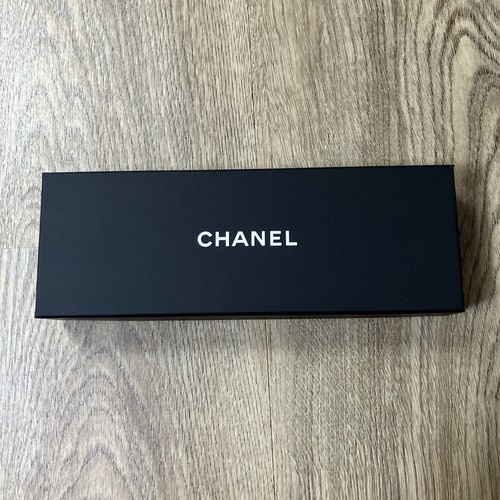 Authentic chanel black - authentic,
