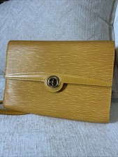 LOUIS VUITTON Arches Epi