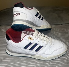 Adidas A.R Trainer