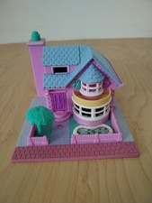 Polly Pocket Bay Window House