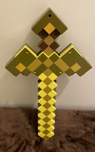 Mattel minecraft transforming - mattel,