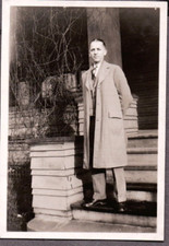 VINTAGE PHOTOGRAPH HOUSE MENS