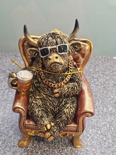 Animal with attitude - , highland