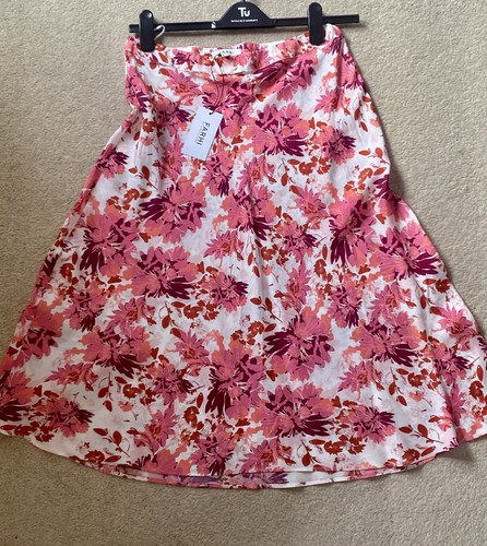 Farhi nicole - farhi, flower