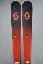 SKIS All Mountain / Carving  -