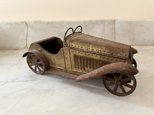 Vintage brass tin - brass, car