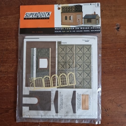 Superquick model kit - model,