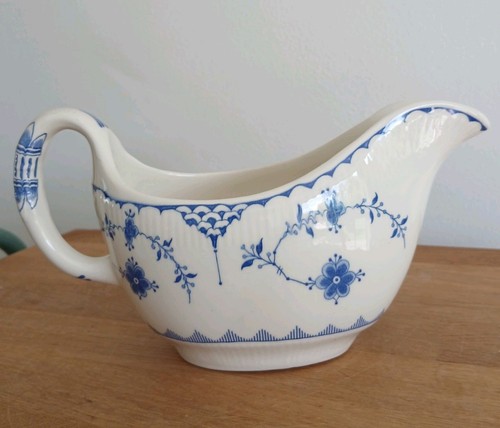 Vintage gravy boat - gravy,