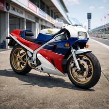1987 Honda VFR750R RC30