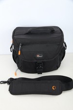 Lowepro Nova 180 AW Shoulder