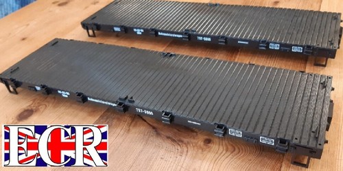 Yes two scale 45mm - yes,