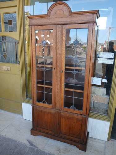 Antique oak bookcase display - bookcase,