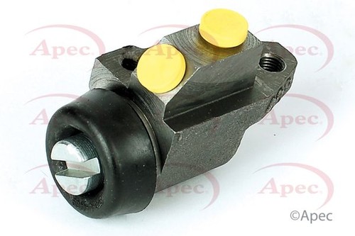Wheel brake cylinder - cylinder, right