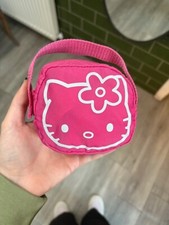 2006 Sanri Hello Kitty Hot