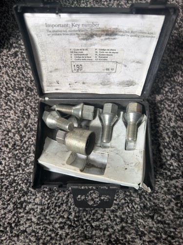Locking wheel nut vauxhall - nut,