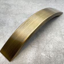 KITCHEN CABINET DOOR HANDLES / CUPBOARD DRAWER HANDLES / CABINET PULL HANDLES