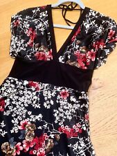 Lipsy ladies dress M/L Never worn