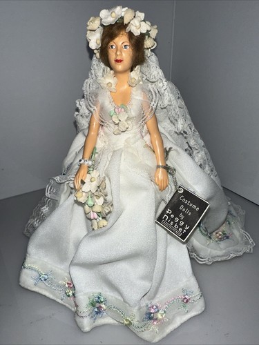 Peggy nisbet p789 victoria - peggy,