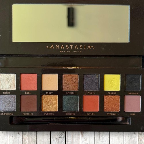 Anastasia beverly hills prism - anastasia,