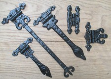 PAIR OF CAST IRON VINTAGE OLD ENGLISH CLASSIC DOOR GATE CUPBOARD CABINET HINGES
